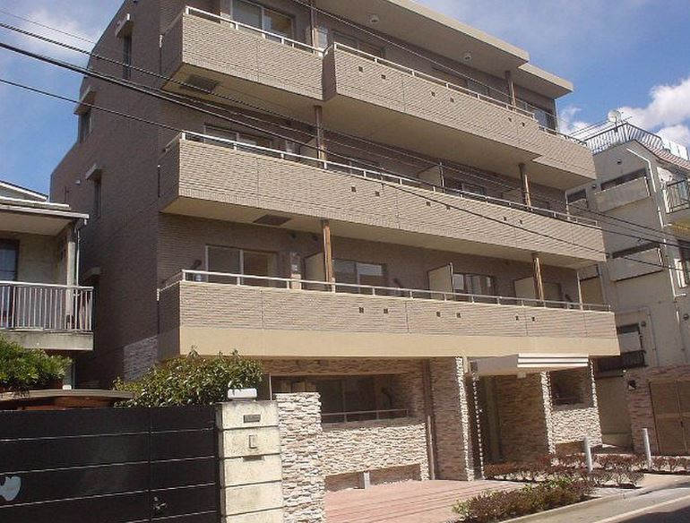 グレイスウッド